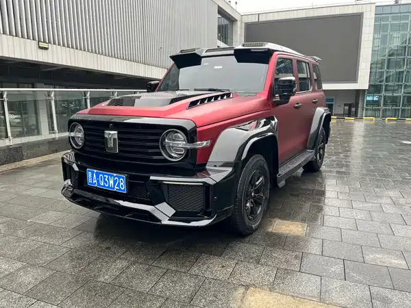 Tank 300 2021