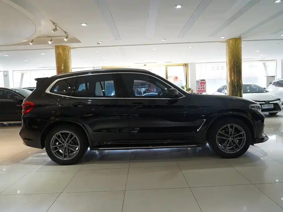 BMW X3 2020 — фото 15