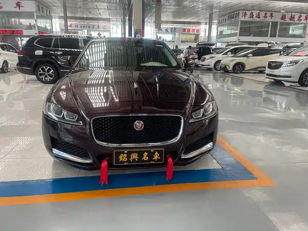 Jaguar XFL 2021
