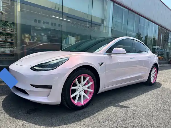 Tesla Model 3 2020