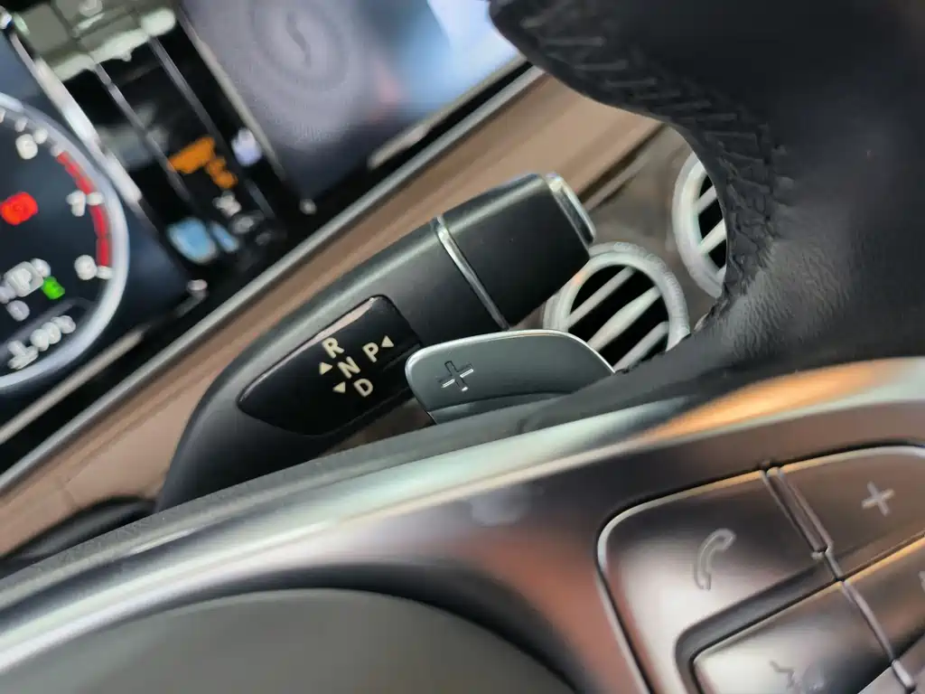 Mercedes-Benz Maybach S-Class 2017 — фото 11