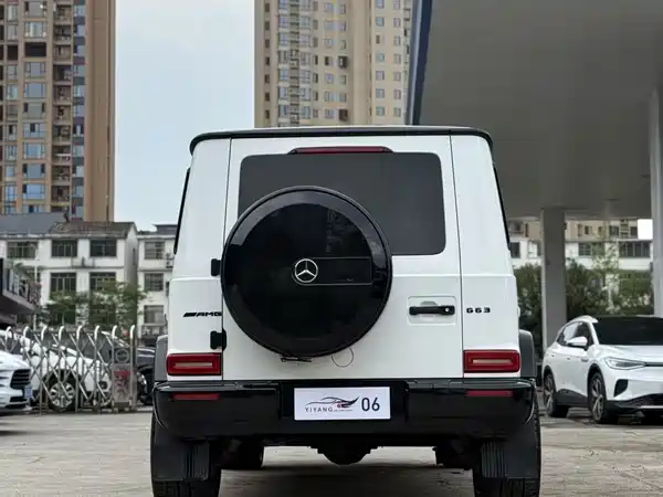 Mercedes-Benz G-Class 2024