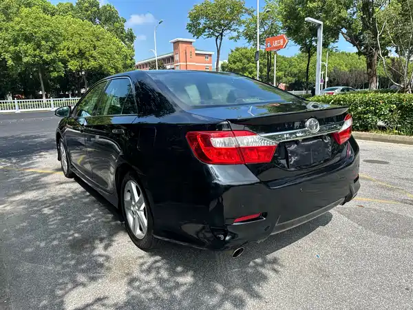 Toyota Camry 2013