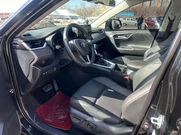 Toyota Wildlander 2022