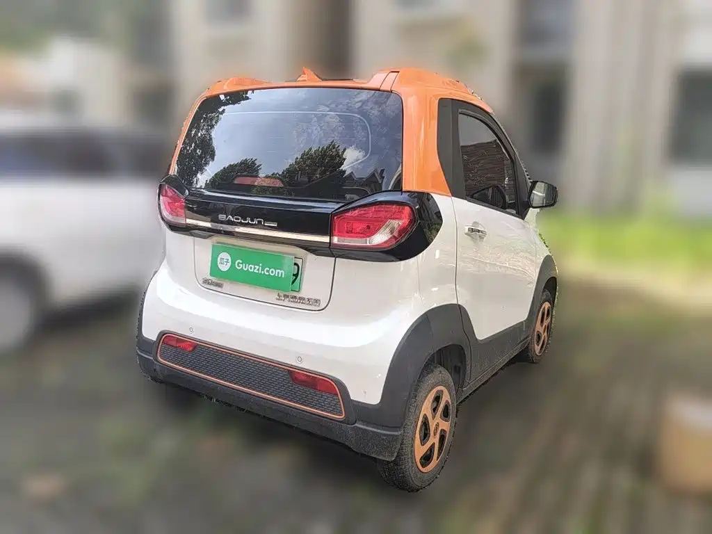 Baojun E100 2019