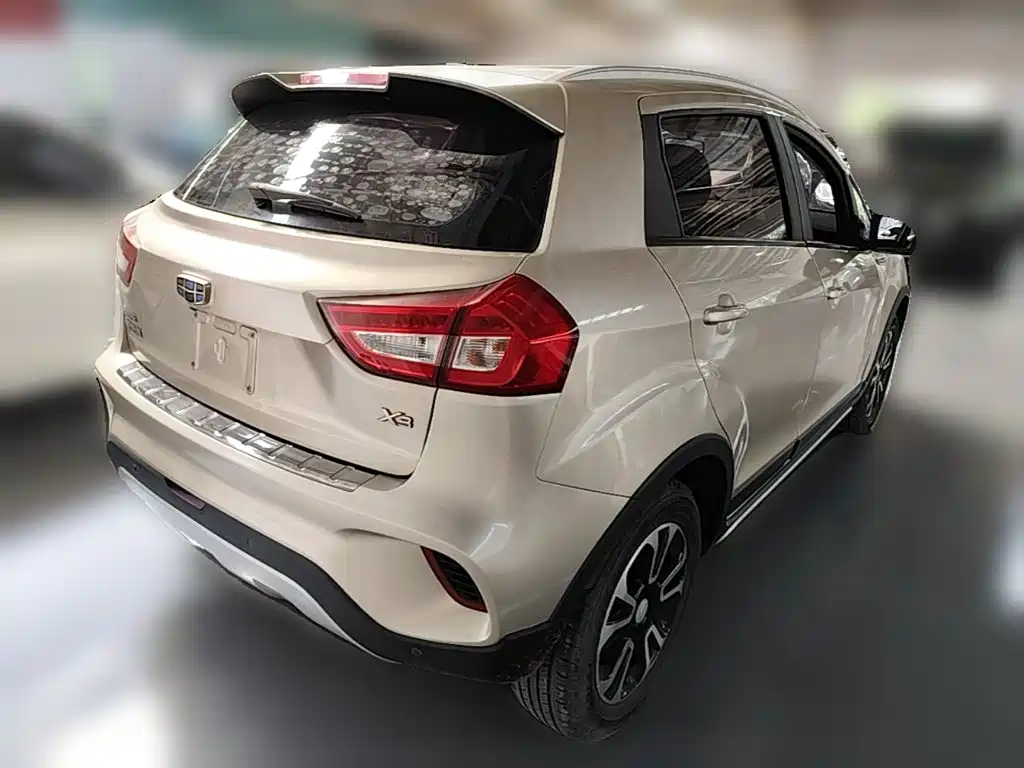 Geely Vision X3 2018 — фото 12