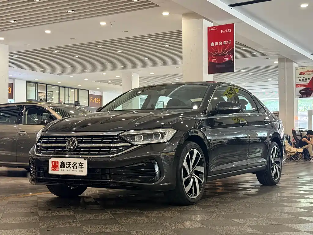 Volkswagen Sagitar 2023