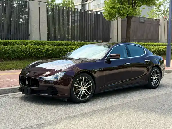 Maserati Ghibli 2015