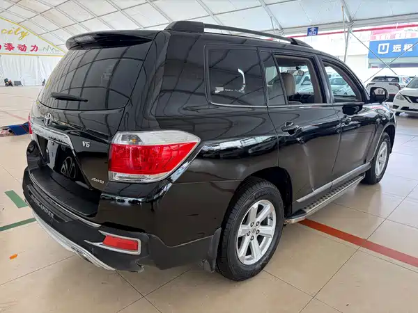 Toyota Highlander 2014
