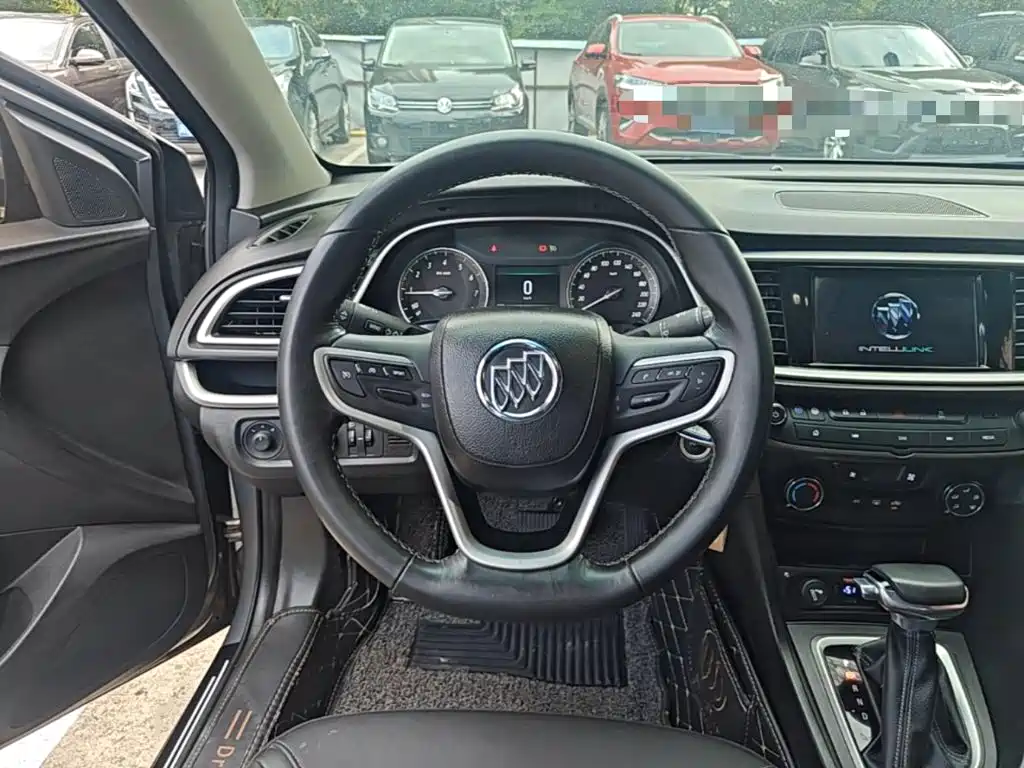 Buick Excelle GT 2018 — фото 11