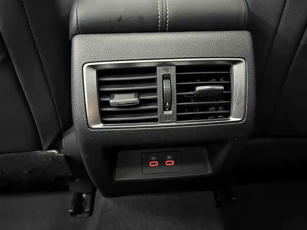 Nissan Teana 2023 — фото 16
