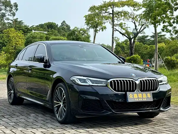 BMW 5 Series 2023