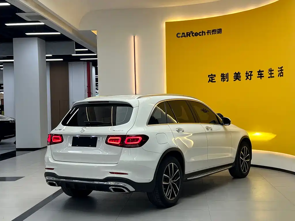 Mercedes-Benz GLC 2021 — фото 20