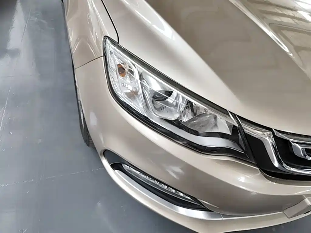 Geely Vision 2019 — фото 13