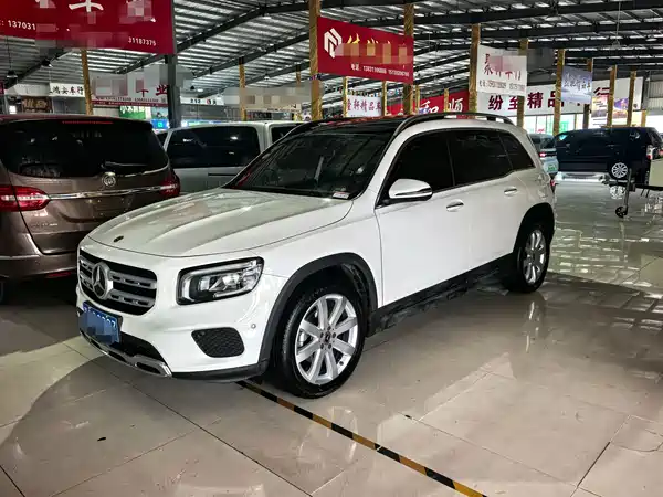 Mercedes-Benz GLB 2021