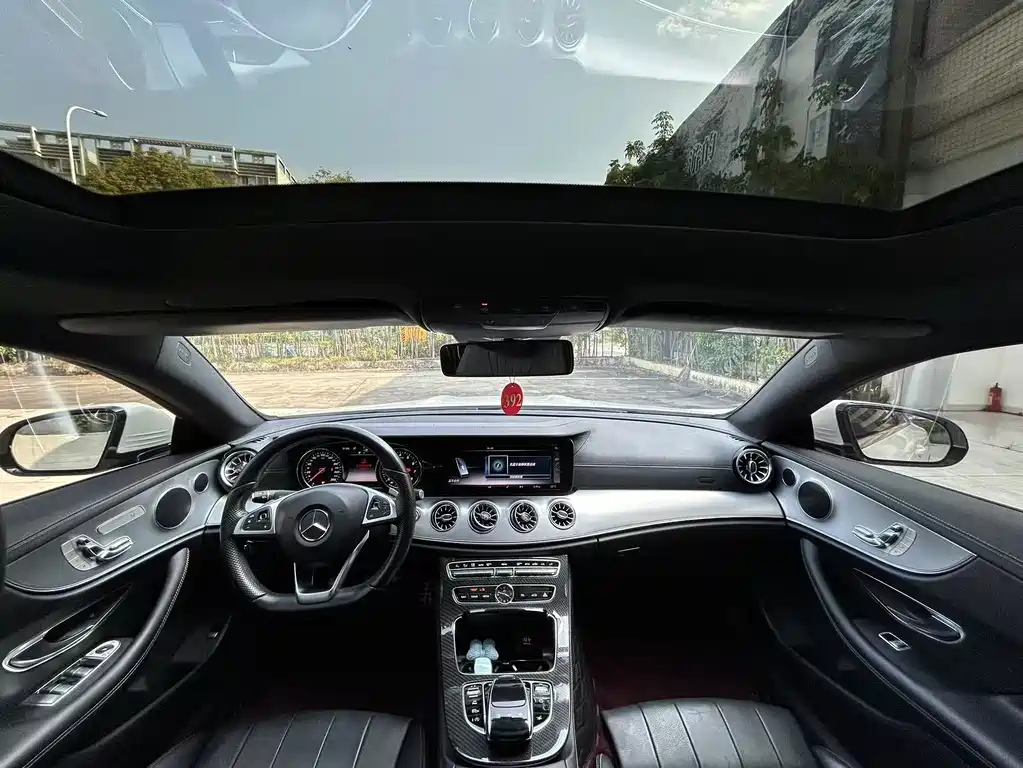 Mercedes-Benz E-Class 2019 — фото 4