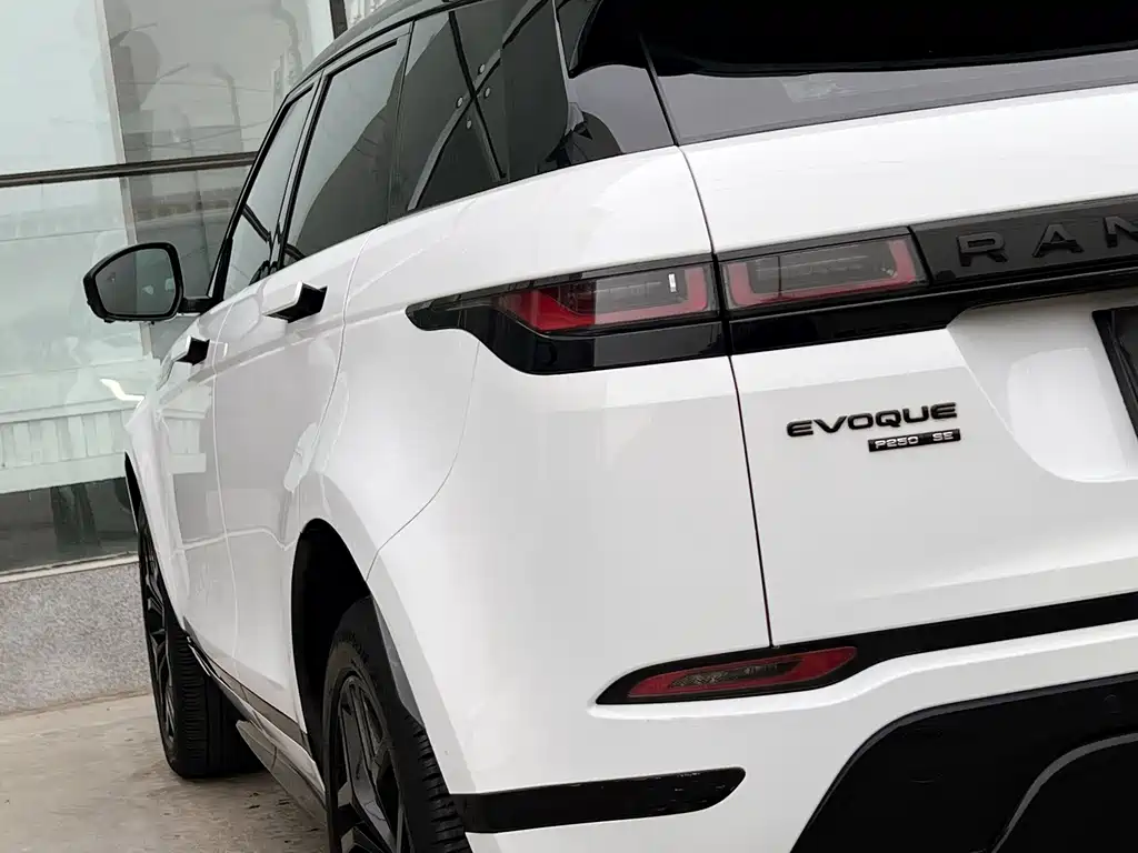 Land Rover Range Rover Evoque 2021 — фото 9