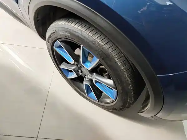 Lynk & Co 01 2018