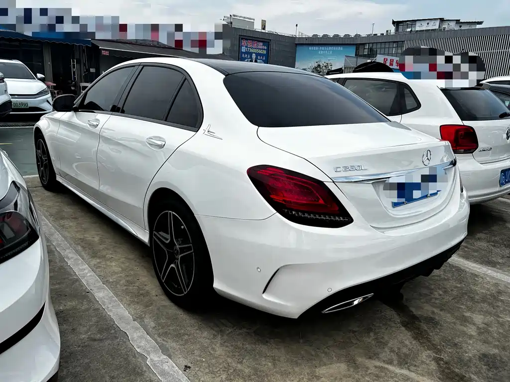 Mercedes-Benz C-Class 2021 — фото 13