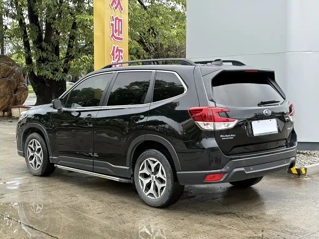Subaru Forester 2020 — фото 11