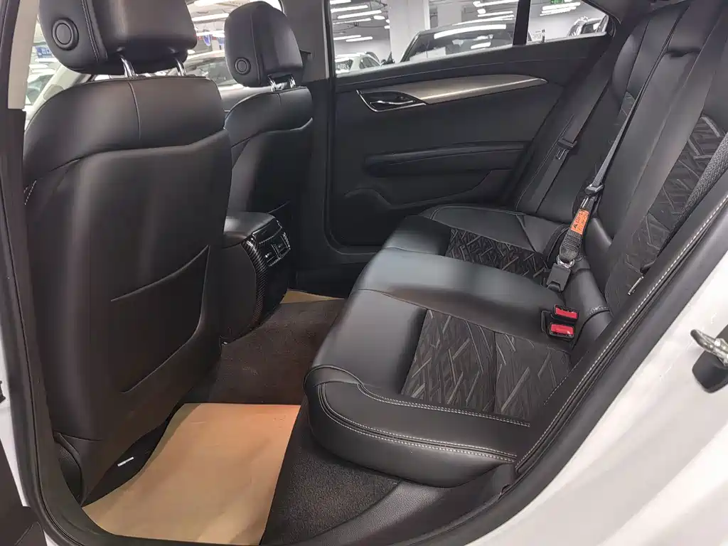 Cadillac ATS-L 2015 — фото 10