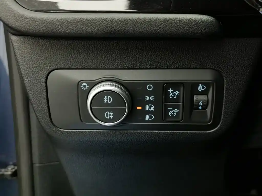 Ford Edge 2020 — фото 21