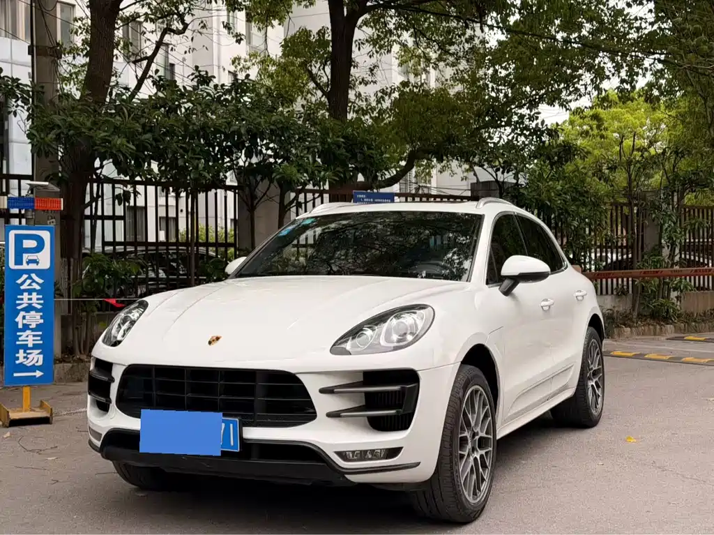 Porsche Macan 2016 — фото 1