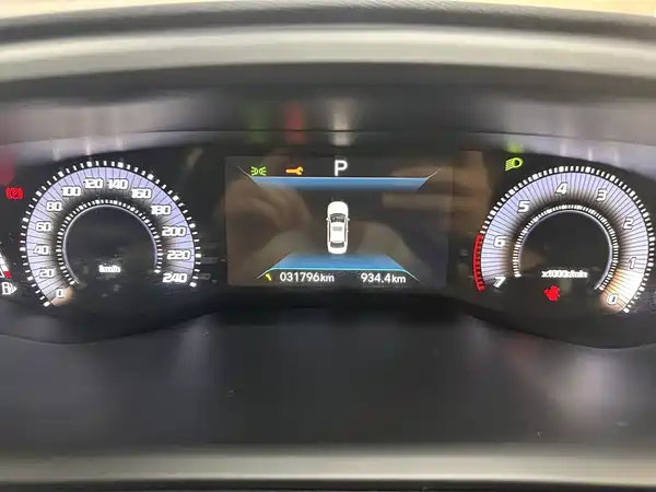 Peugeot 408 2023