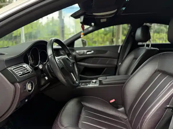 Mercedes-Benz CLS 2013