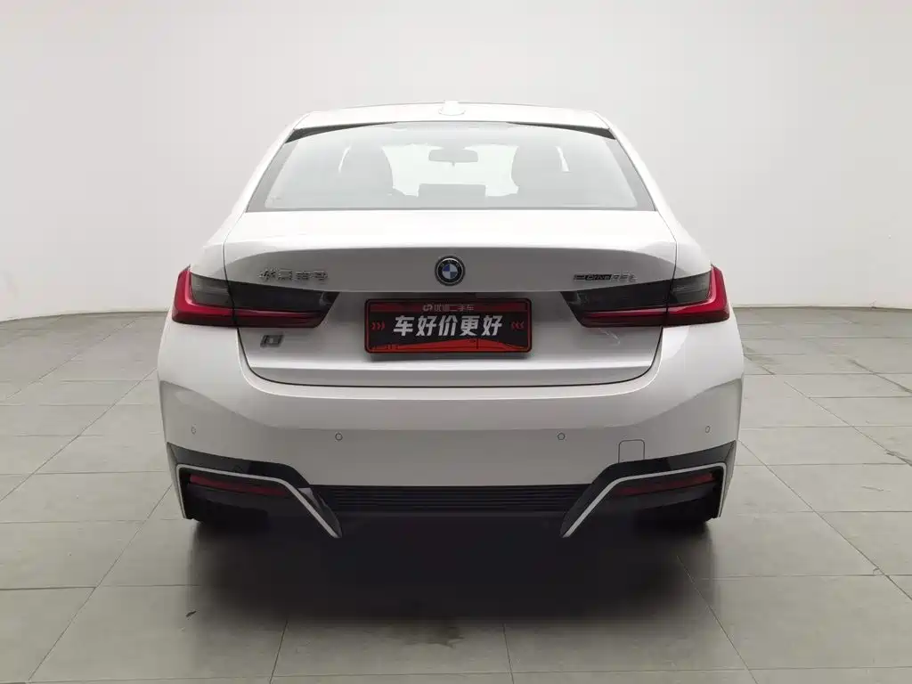 BMW i3 2023