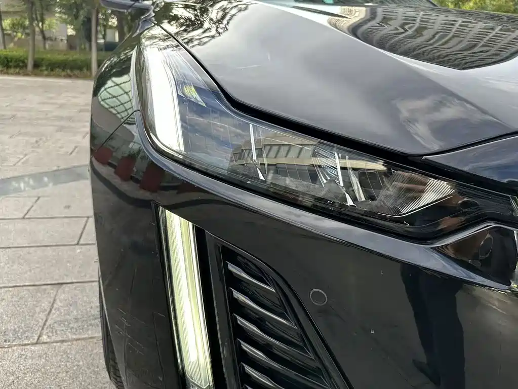 Cadillac CT5 2023 — фото 24