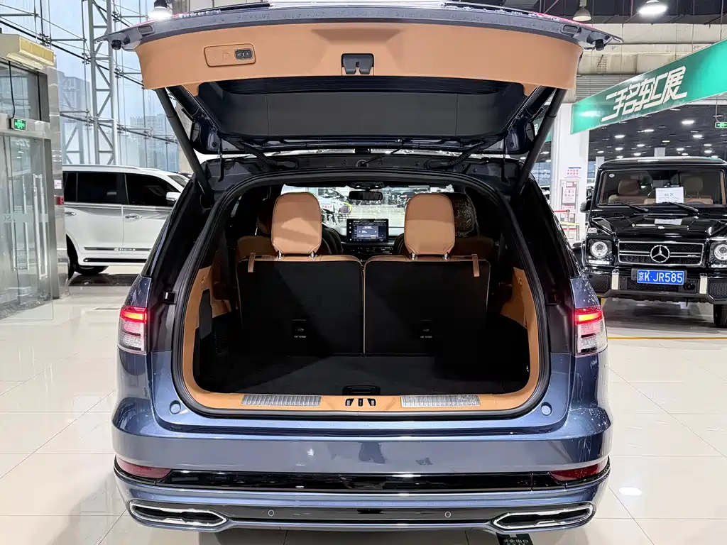 Lincoln Aviator 2023 — фото 20