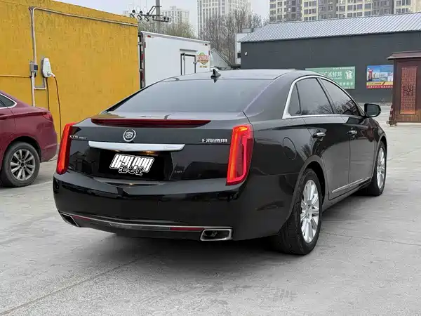 Cadillac XTS 2015