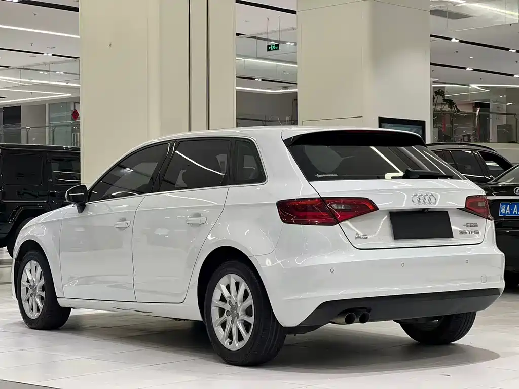 Audi A3 2016 — фото 11