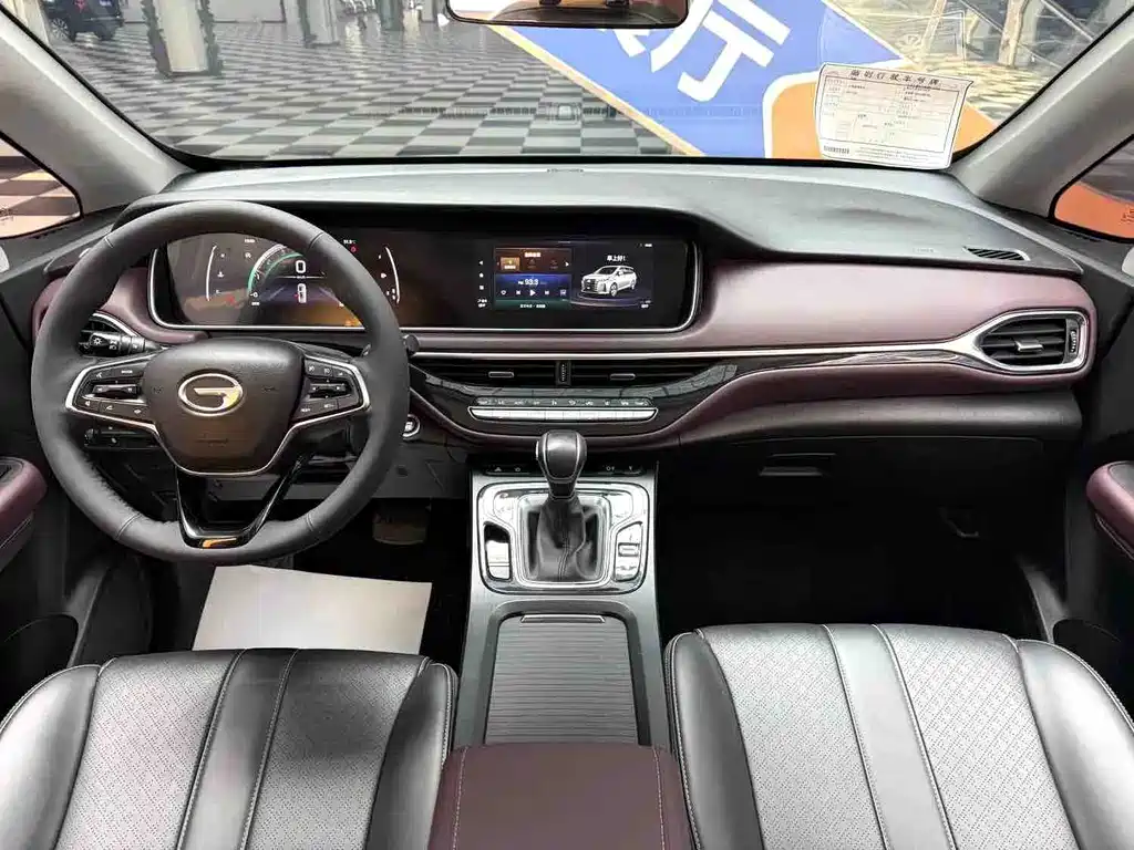 GAC Trumpchi M6 2022 — фото 10