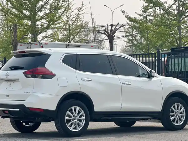 Nissan X-Trail 2021