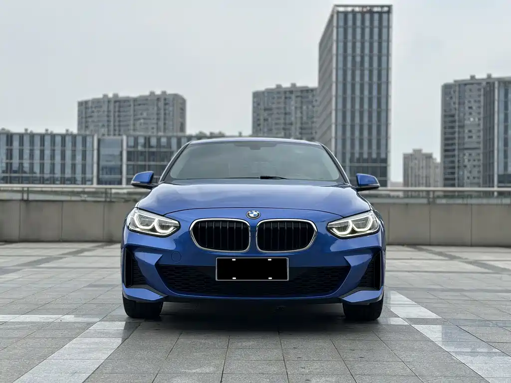 BMW 1 Series 2020 — фото 2