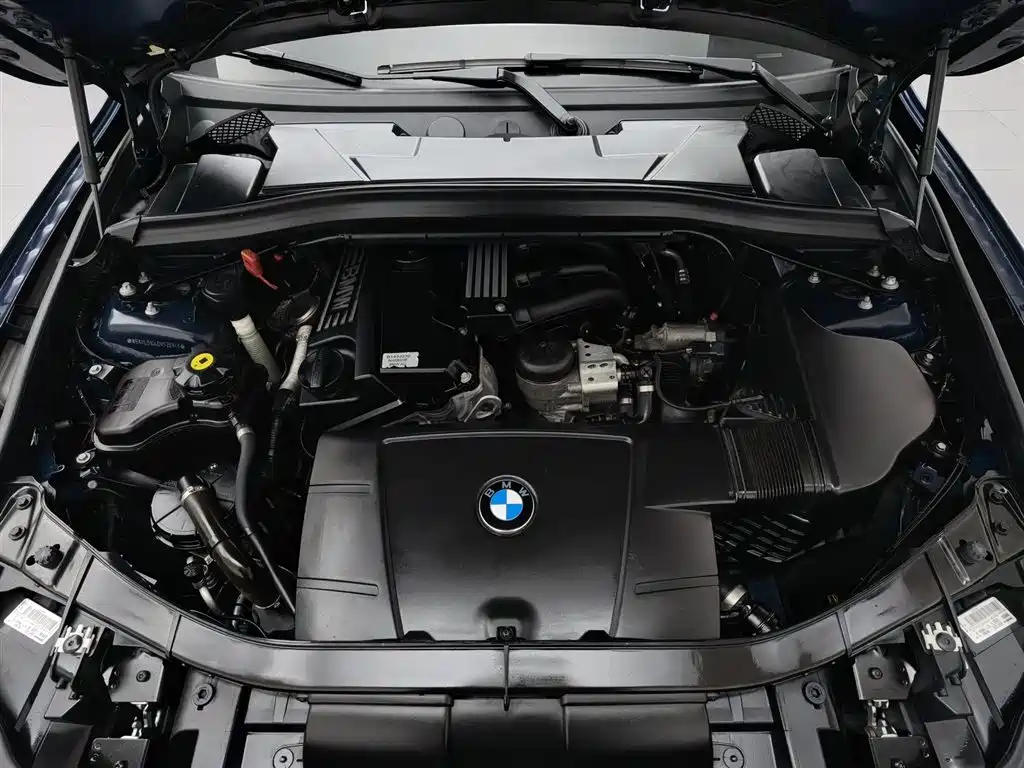 BMW X1 2013 — фото 6