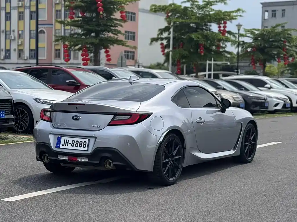 Subaru BRZ 2023 — фото 6