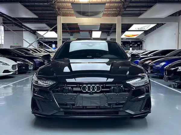 Audi A7L 2022
