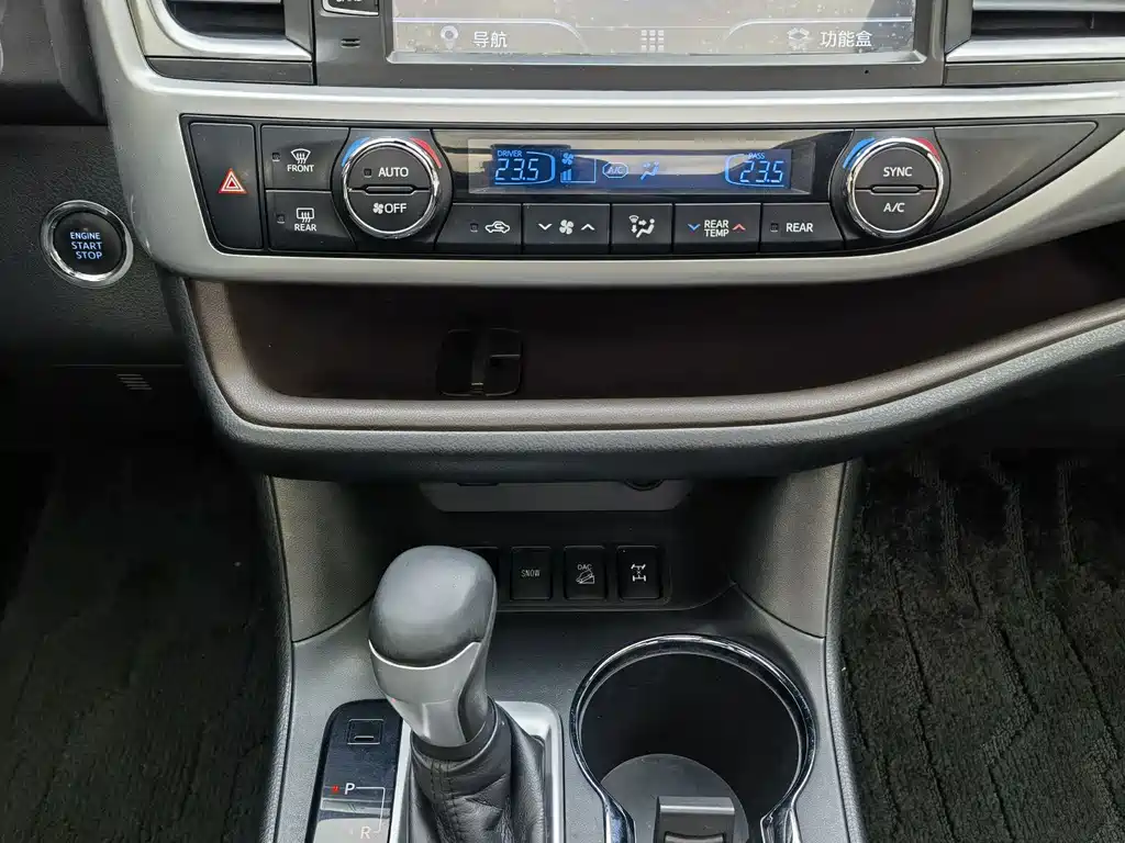 Toyota Highlander 2019 — фото 10