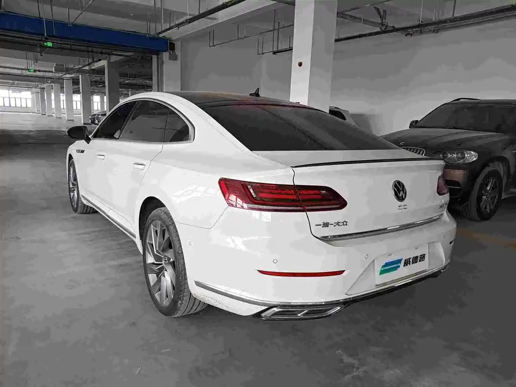 Volkswagen CC 2023 — фото 4