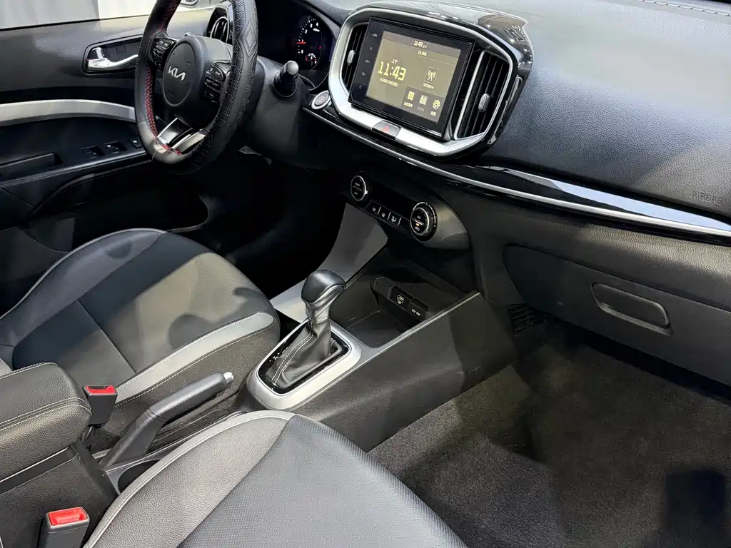 Kia KX1 2022 — фото 13