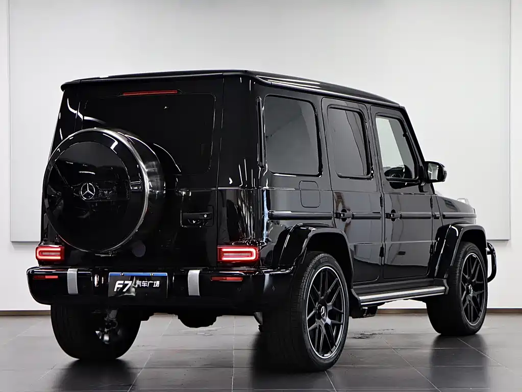 Mercedes-Benz G-Class 2023 — фото 6