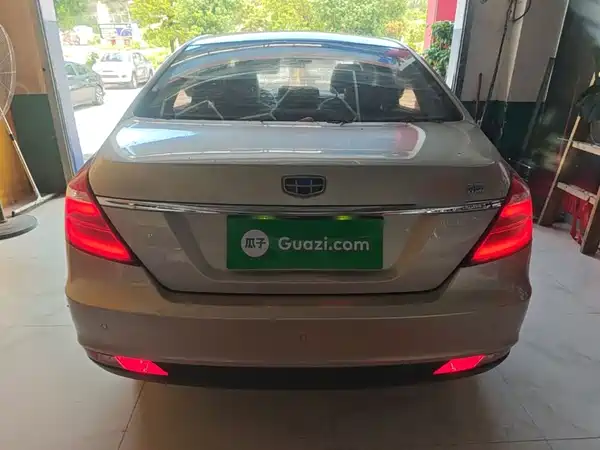 Geely Emgrand 2017