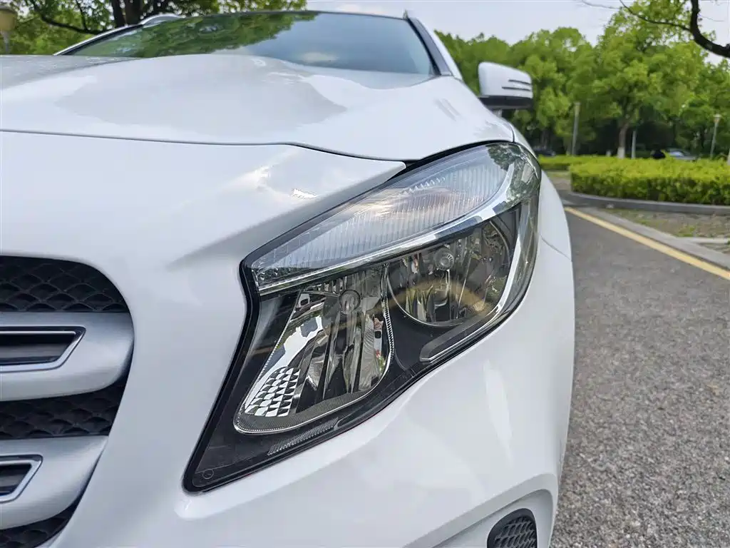Mercedes-Benz GLA 2018 — фото 16
