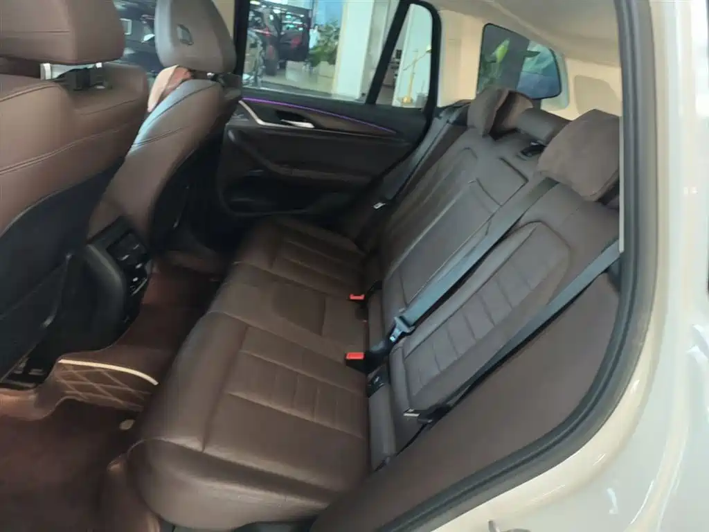 BMW X3 2020 — фото 17