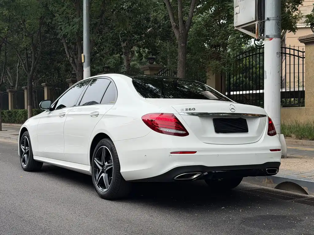 Mercedes-Benz E-Class 2020