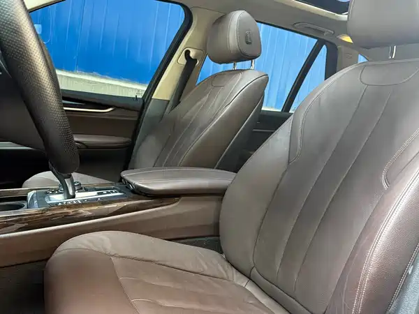 BMW X5 2015