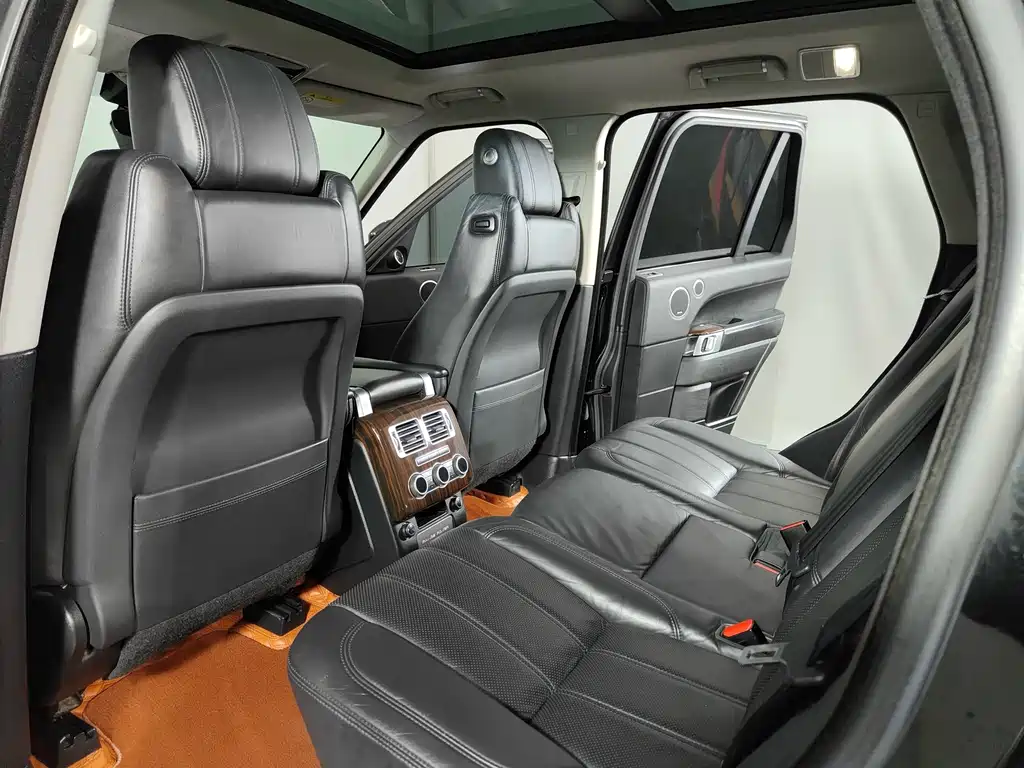 Land Rover Range Rover 2017 — фото 11